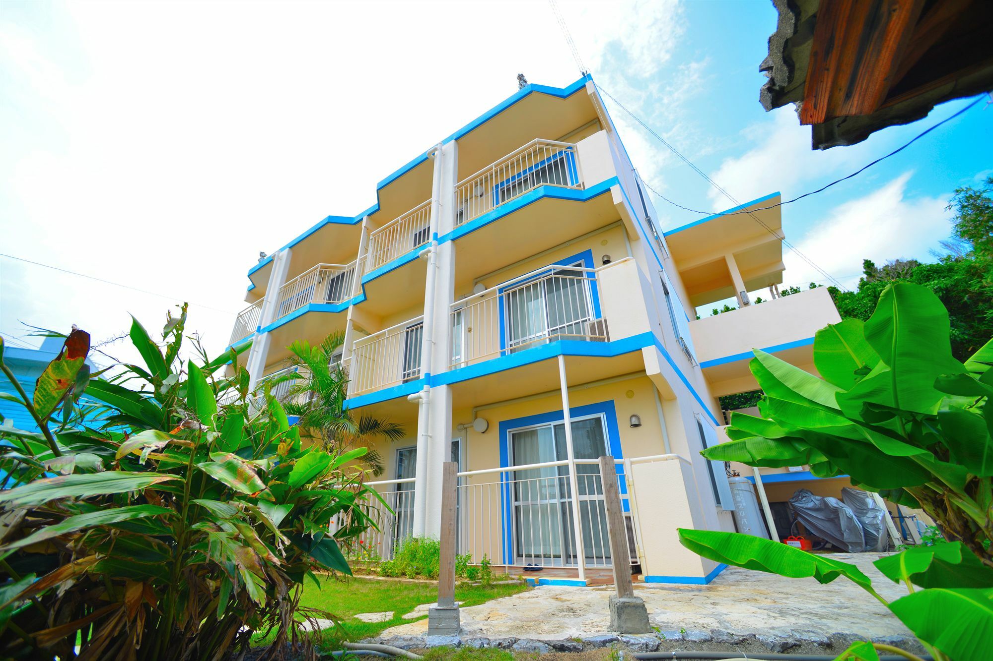 Condominium Ceaser Nakijin Bagian luar foto