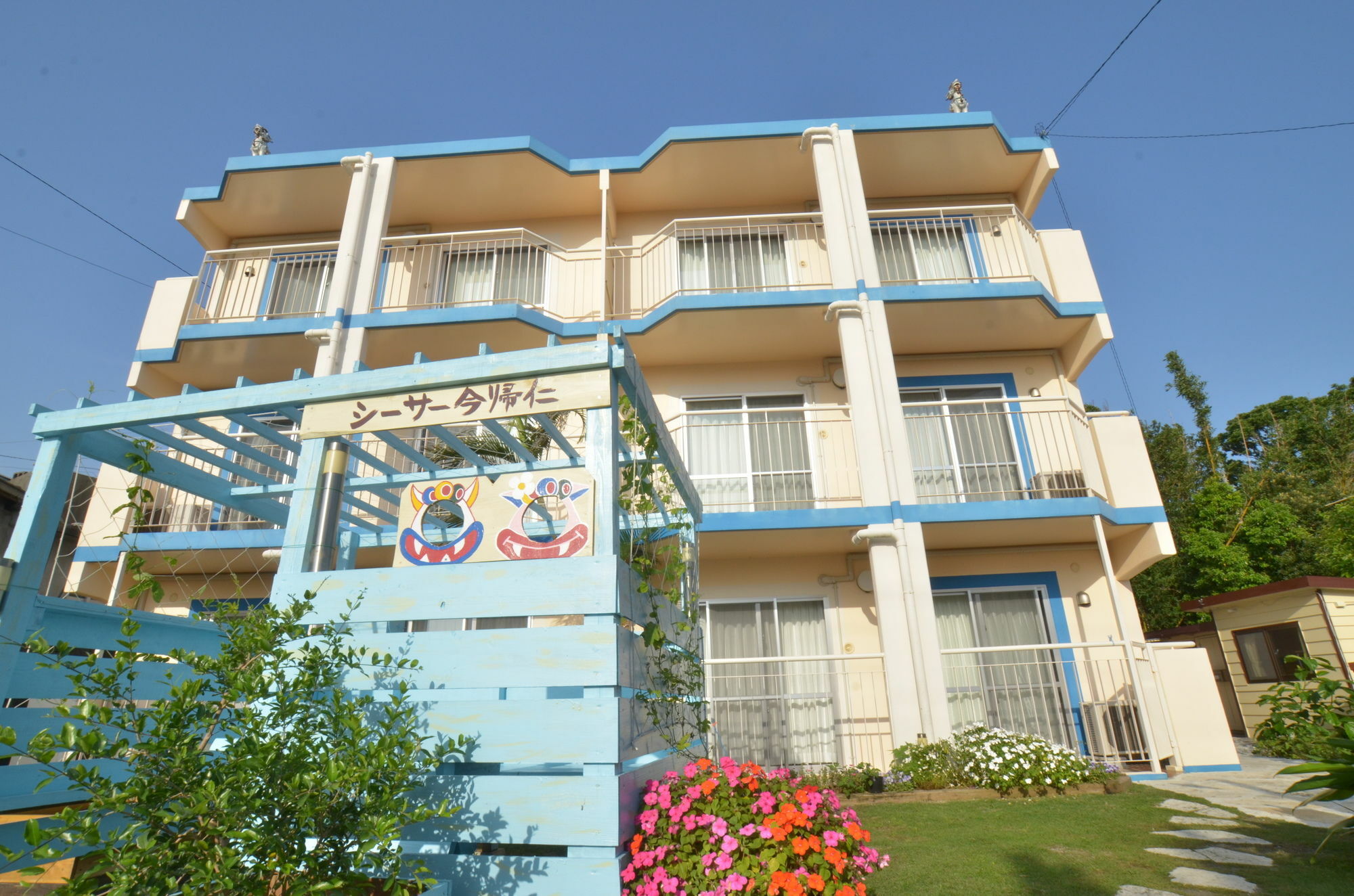 Condominium Ceaser Nakijin Bagian luar foto